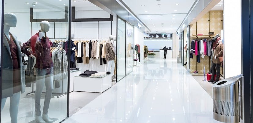 Retail customer engagement banner